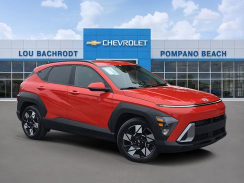 Used 2025 Hyundai Kona SEL image 1