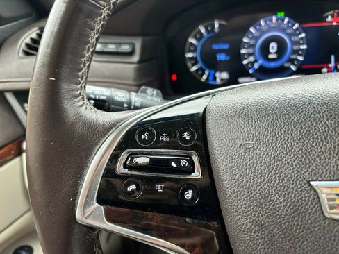 Used 2016 Cadillac Escalade Luxury image 33