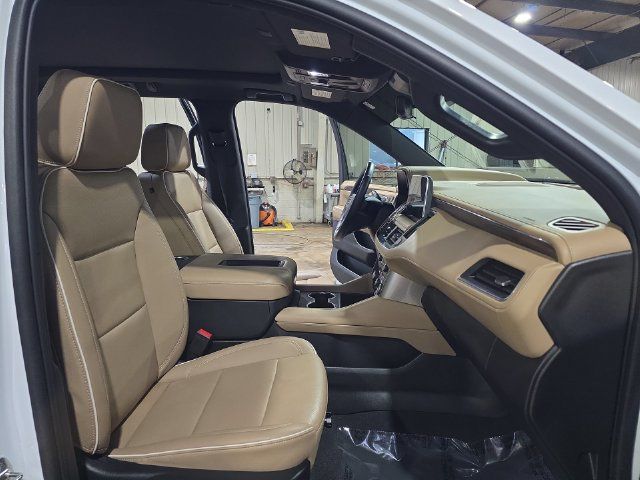 Used 2023 Chevrolet Tahoe Premier w/ Premium Package 2 AWD/4WD image 11