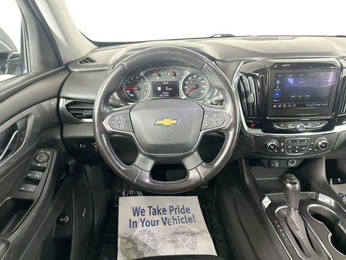 Used 2020 Chevrolet Traverse LT w/ LT Premium Package AWD/4WD image 23