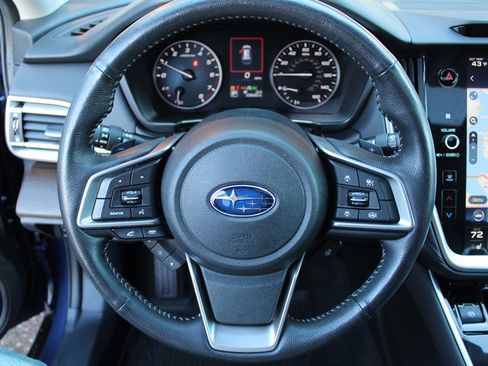 Used 2022 Subaru Outback Limited image 17