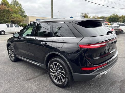 Used 2020 Lincoln Corsair Sport Utility 4D w/ Equipment Group 101A image 4