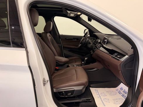 Used 2018 BMW X1 xDrive28i w/ Premium Package AWD/4WD image 10