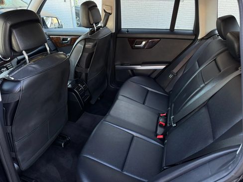 Used 2013 Mercedes-Benz GLK 350 2WD image 17