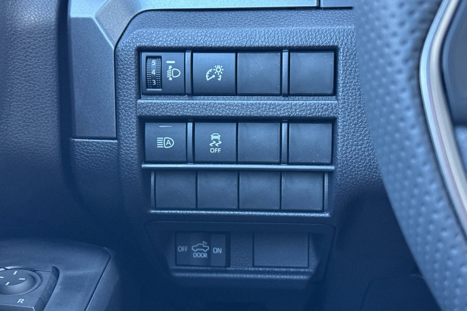 Certified 2026 Toyota Tacoma TRD Off-Road AWD/4WD image 28