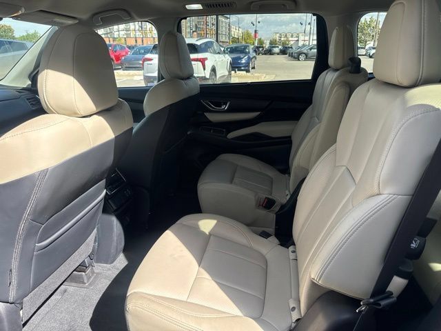 Used 2024 Subaru Ascent Limited AWD/4WD image 18