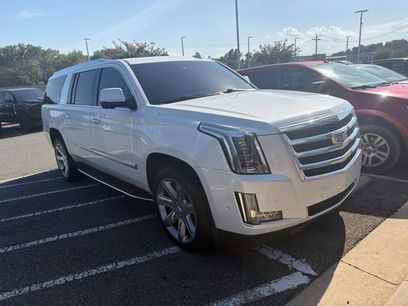 Used 2019 Cadillac Escalade ESV Luxury