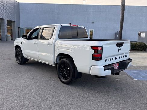 New 2026 Nissan Frontier SV image 5
