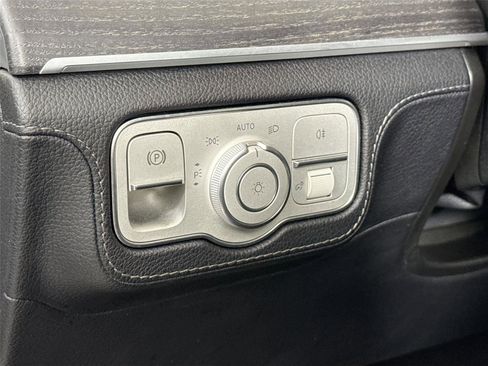 Used 2023 Mercedes-Benz GLE 53 AMG 4MATIC image 15