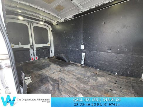 Used 2018 Ford Transit 350 T-350 148 Med Rf 9500 GVWR Sl image 18