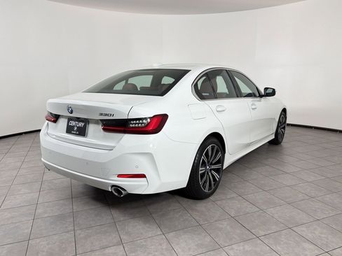 New 2026 BMW 330i Sedan w/ Premium Package image 9
