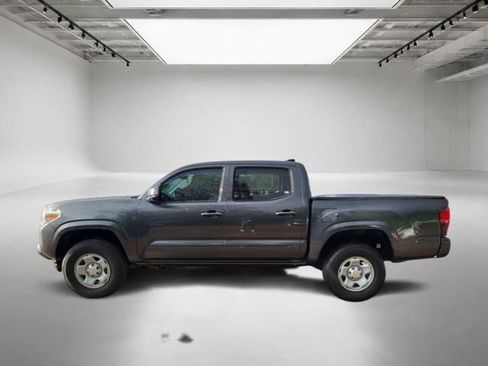 Used 2023 Toyota Tacoma SR AWD/4WD image 2