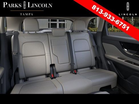 New 2026 Lincoln Corsair Premiere FWD image 11