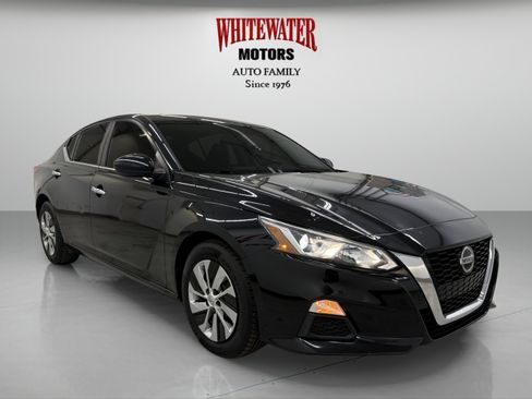 Used 2020 Nissan Altima 2.5 S FWD image 5