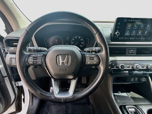 Used 2023 Honda Pilot EX-L image 10