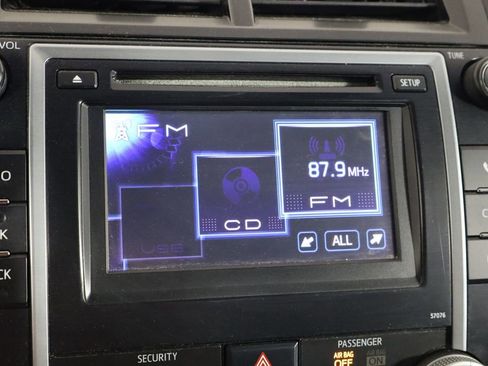 Used 2014 Toyota Camry SE FWD image 29