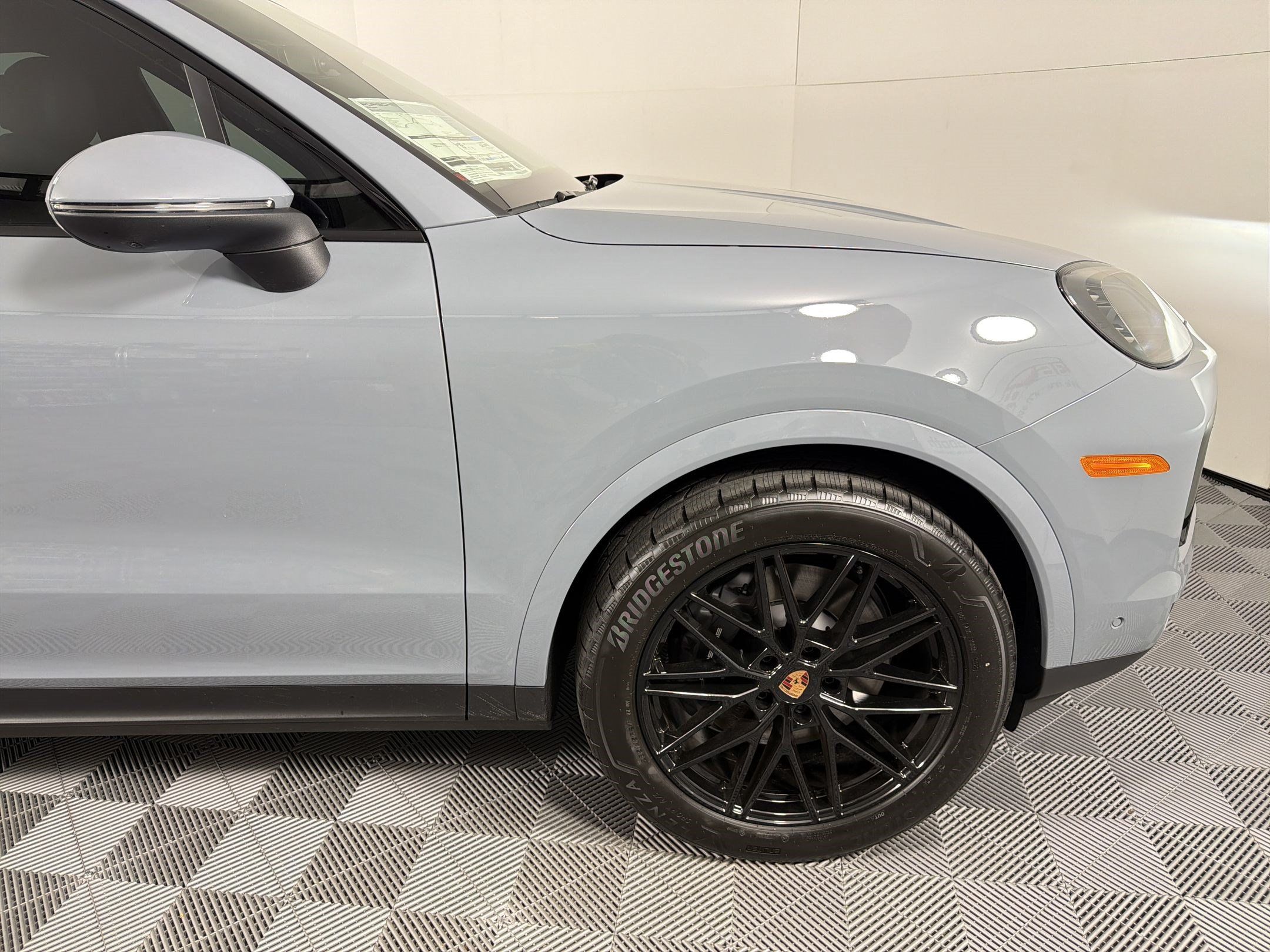 Certified 2026 Porsche Cayenne AWD/4WD image 12