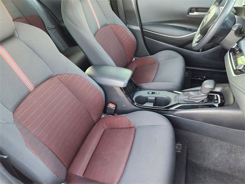 Used 2024 Toyota Corolla SE image 10