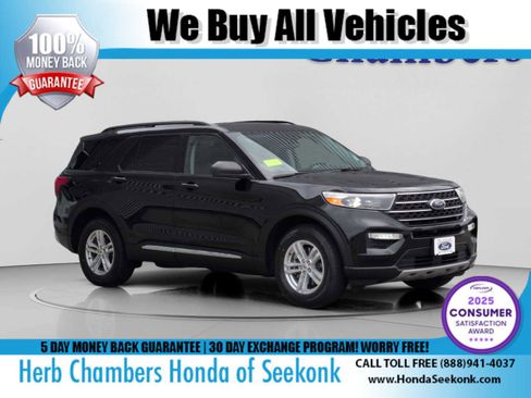 Used 2022 Ford Explorer XLT w/ Equipment Group 202A image 1