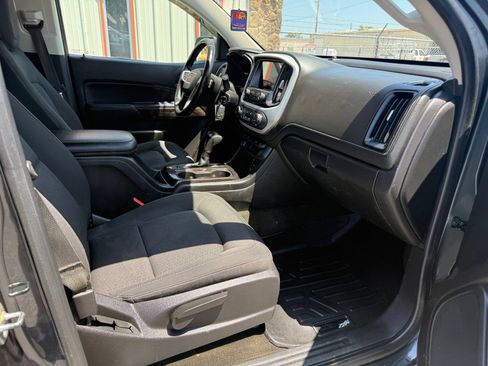 Used 2018 GMC Canyon SLE w/ SLE Convenience Package AWD/4WD image 15