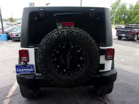 Used 2013 Jeep Wrangler Unlimited Sport w/ Connectivity Group AWD/4WD image 5