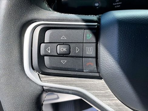 Used 2022 Jeep Wagoneer Series III w/ Flexible Seating Group image 11