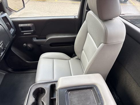 Used 2018 Chevrolet Silverado 2500 W/T RWD image 20