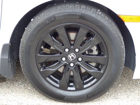 Used 2024 Honda Odyssey Elite image 13