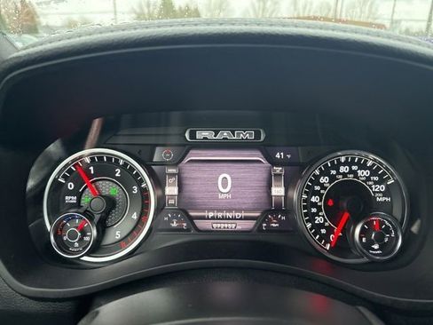 Used 2021 RAM 2500 Laramie w/ Night Edition image 28