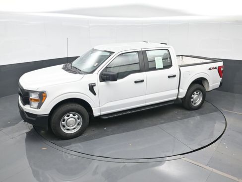 Used 2021 Ford F150 XL w/ Trailer Tow Package image 17