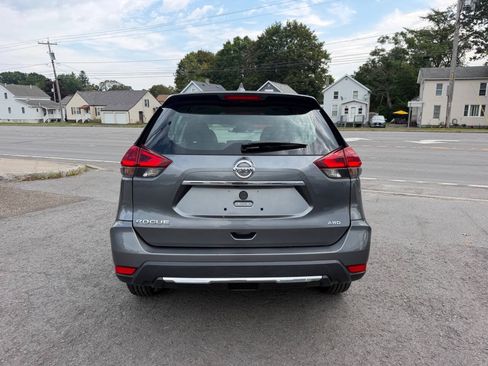 Used 2020 Nissan Rogue S AWD/4WD image 4