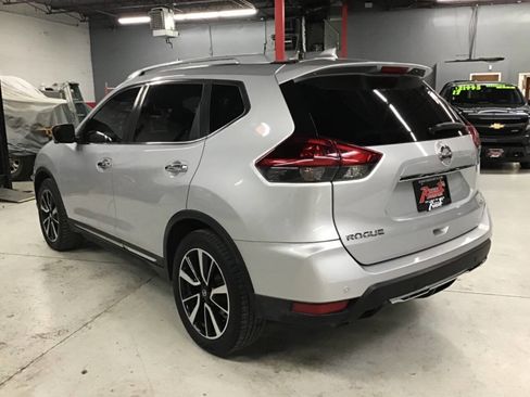 Used 2019 Nissan Rogue SL FWD image 7