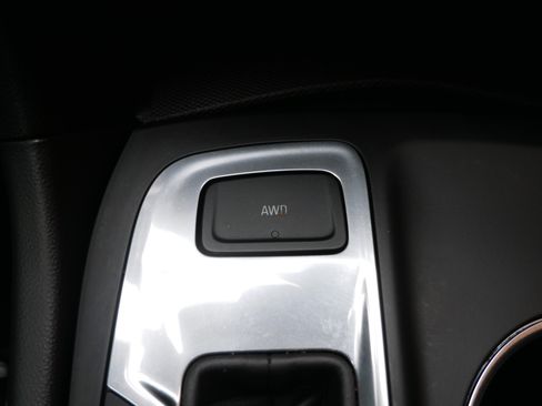 Used 2020 Chevrolet Equinox LT image 22