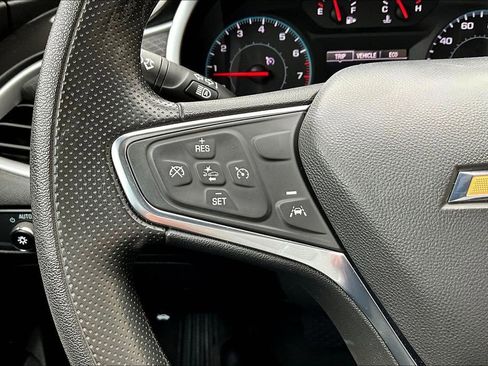 Used 2024 Chevrolet Malibu LT image 11