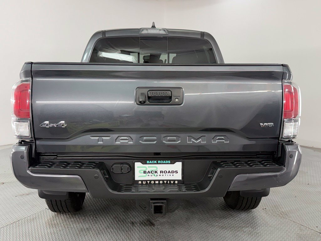 Used 2020 Toyota Tacoma Limited AWD/4WD image 8