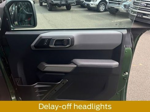 Certified 2022 Ford Bronco Black Diamond image 18