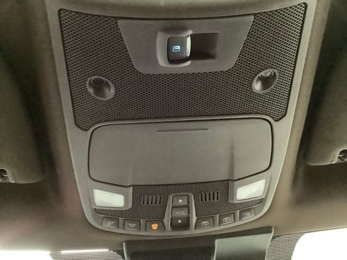 Used 2019 Ford F150 King Ranch w/ Equipment Group 601A Luxury AWD/4WD image 21