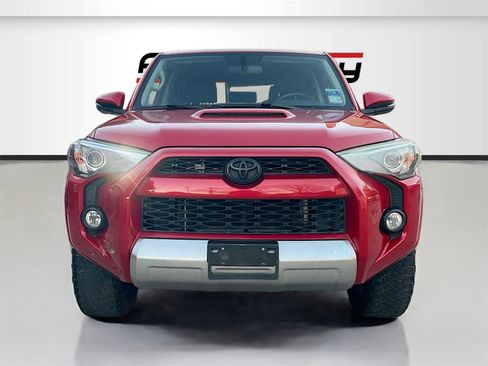 Used 2019 Toyota 4Runner TRD Off-Road Premium image 2