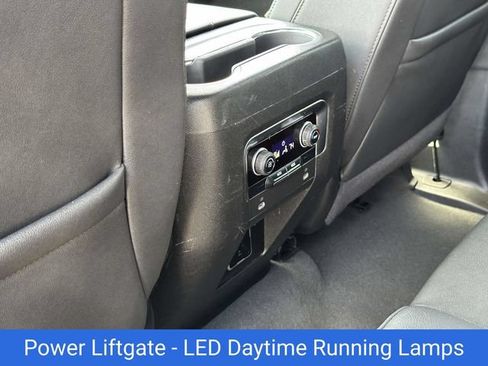 Certified 2024 Chevrolet Suburban LT AWD/4WD image 16