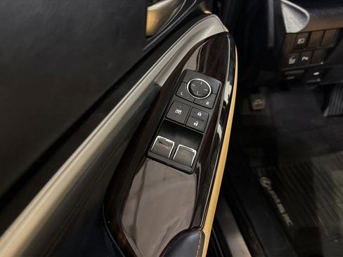 Used 2019 Lexus RC 300 AWD w/ Premium Package image 18