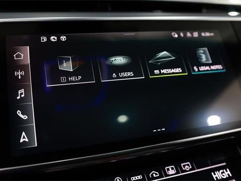 Used 2022 Audi S8 4.0T w/ S8 Executive Package image 40