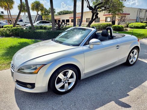 Used 2008 Audi TT 2.0T FWD image 9