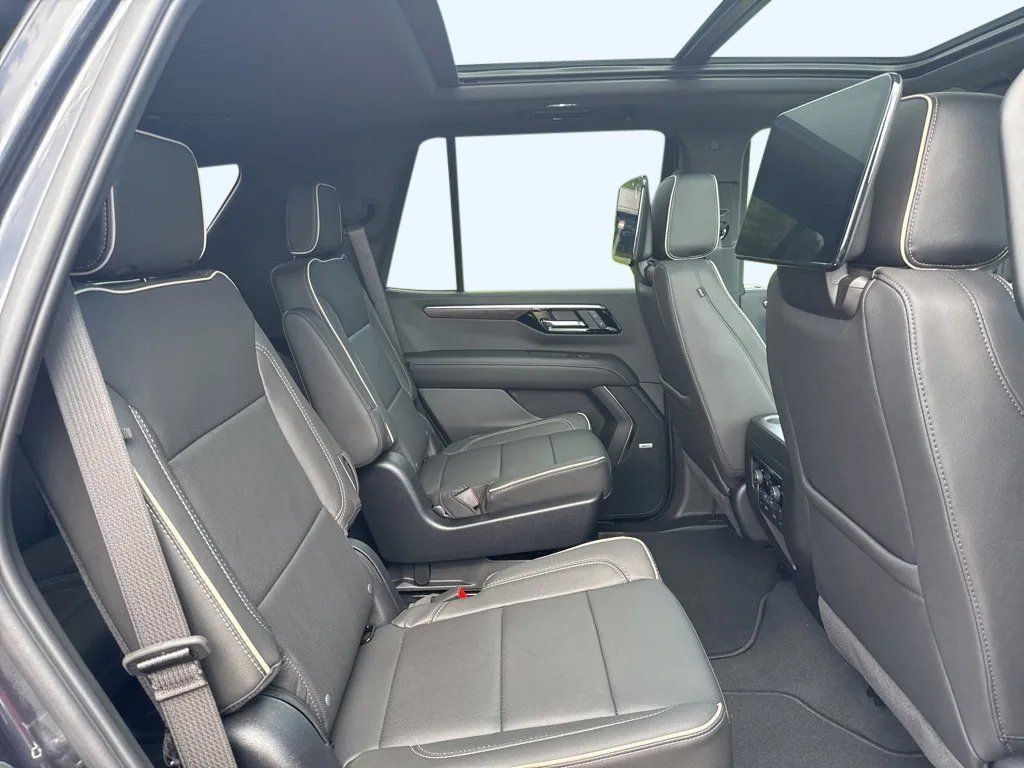 New 2025 Chevrolet Tahoe Premier AWD/4WD image 31