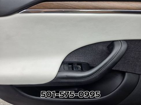 Used 2022 Tesla Model S AWD/4WD image 39