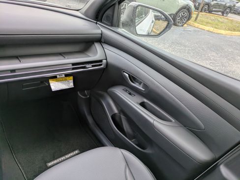 New 2026 Hyundai Santa Cruz SEL FWD image 16