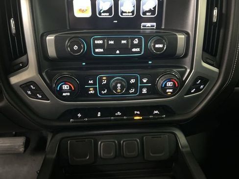 Certified 2018 GMC Sierra 1500 SLT image 18
