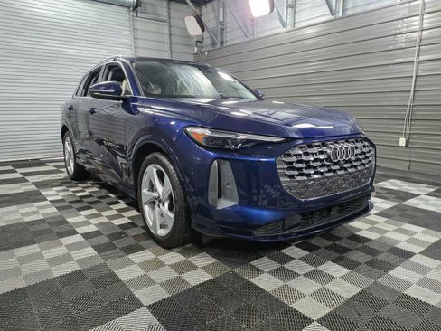 Used 2025 Audi Q5 Prestige image 4