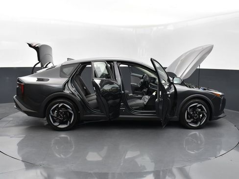 Certified 2025 Kia K4 EX FWD image 49