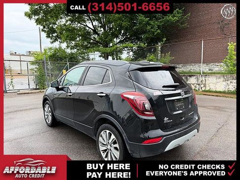 Used 2018 Buick Encore Preferred FWD image 3