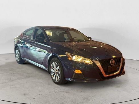 Used 2021 Nissan Altima 2.5 S FWD image 1